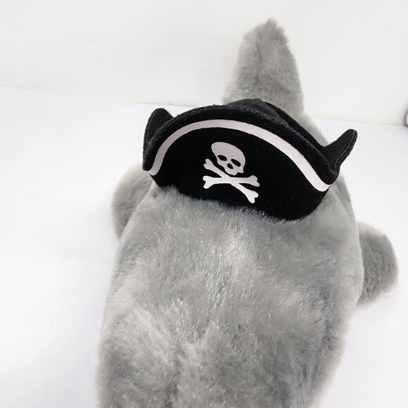 The Petting Zoo Pirate Shark Plush 16 Inch Stuffed Animal Gray Soft Toy Hat - Picture 3 of 7